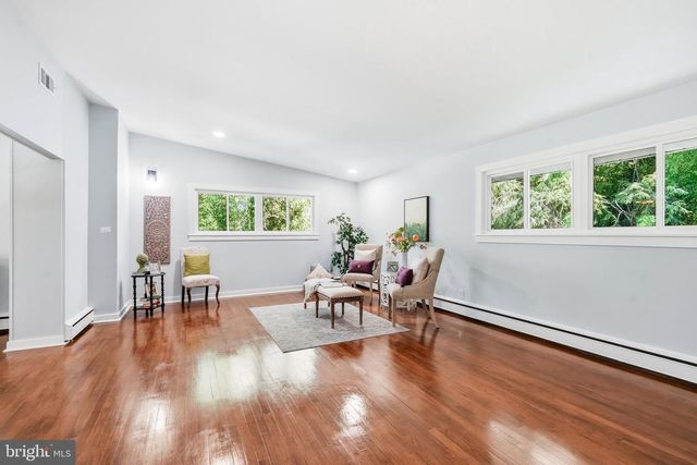1602 PARK BLVD, Cherry Hill, NJ 08002