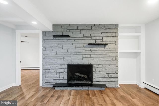 1602 PARK BLVD, Cherry Hill, NJ 08002