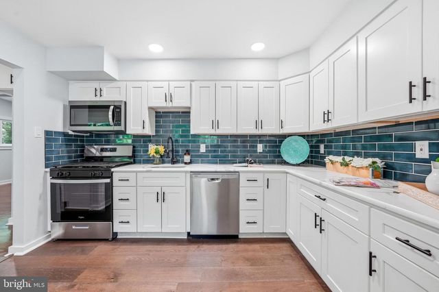 1602 PARK BLVD, Cherry Hill, NJ 08002