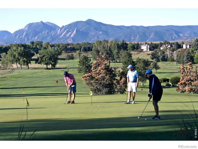 4080 Greens Place, Longmont, CO 80503