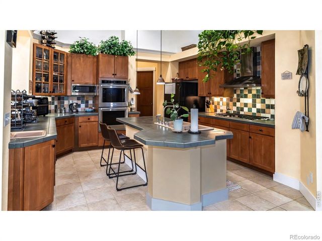 4080 Greens Place, Longmont, CO 80503
