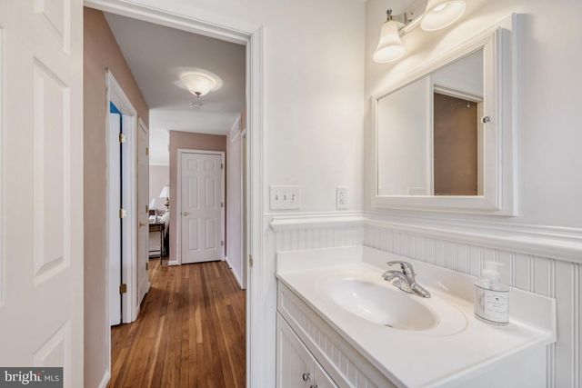 669 CEDAR DR, Pasadena, MD 21122