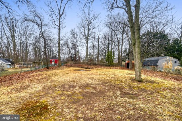 669 CEDAR DR, Pasadena, MD 21122