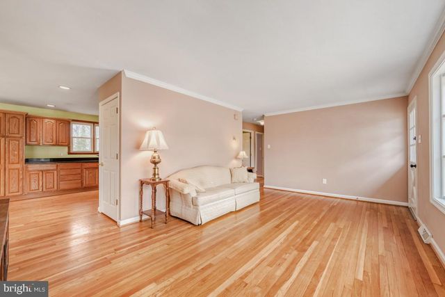 669 CEDAR DR, Pasadena, MD 21122