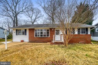 669 CEDAR DR, Pasadena, MD 21122