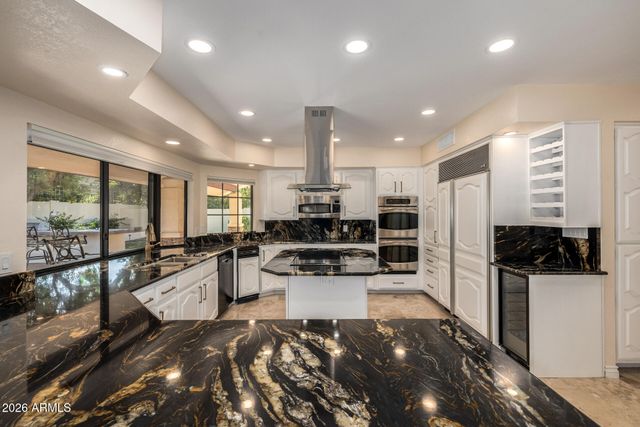 8272 S PECAN GROVE Circle, Tempe, AZ 85284