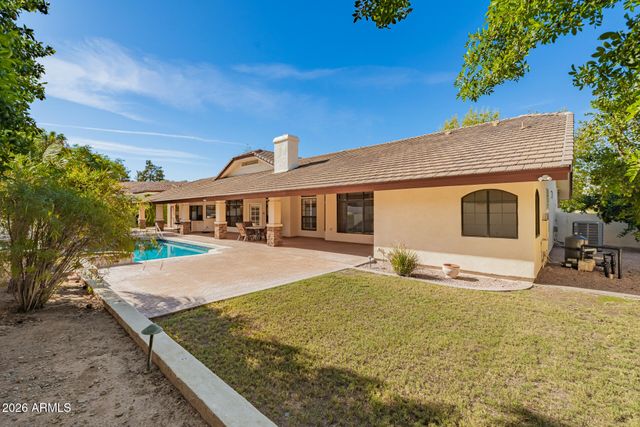 8272 S PECAN GROVE Circle, Tempe, AZ 85284