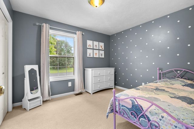 3061 Mandarin Grove Lane, Kalamazoo, MI 49004