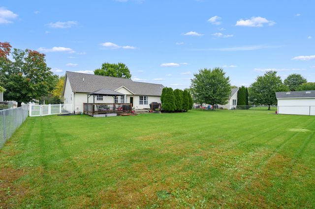 3061 Mandarin Grove Lane, Kalamazoo, MI 49004