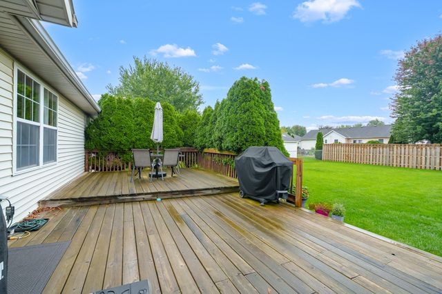3061 Mandarin Grove Lane, Kalamazoo, MI 49004
