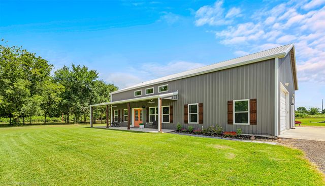 37568 State Highway 64, Wills Point, TX 75169