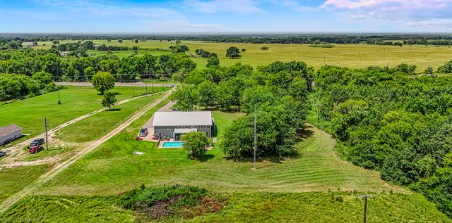 37568 State Highway 64, Wills Point, TX 75169