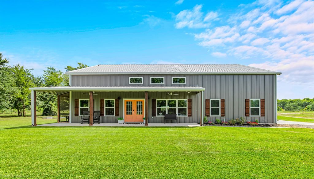 37568 State Highway 64, Wills Point, TX 75169
