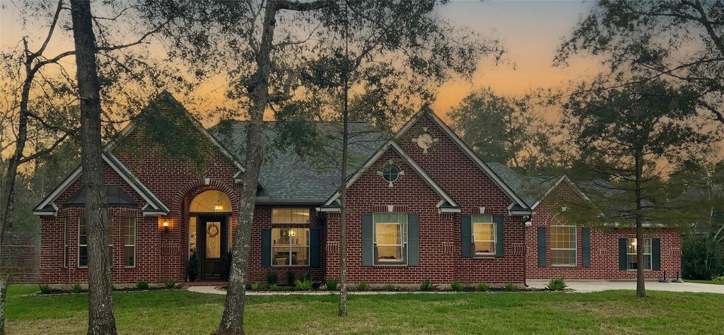 28511 E Benders Landing Boulevard, Spring, TX 77386