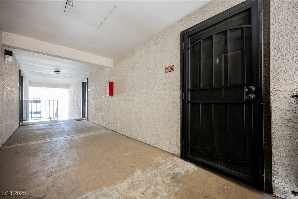Image 2 of property listing at 2451 North Rainbow Boulevard 2026, Las Vegas, NV 89108