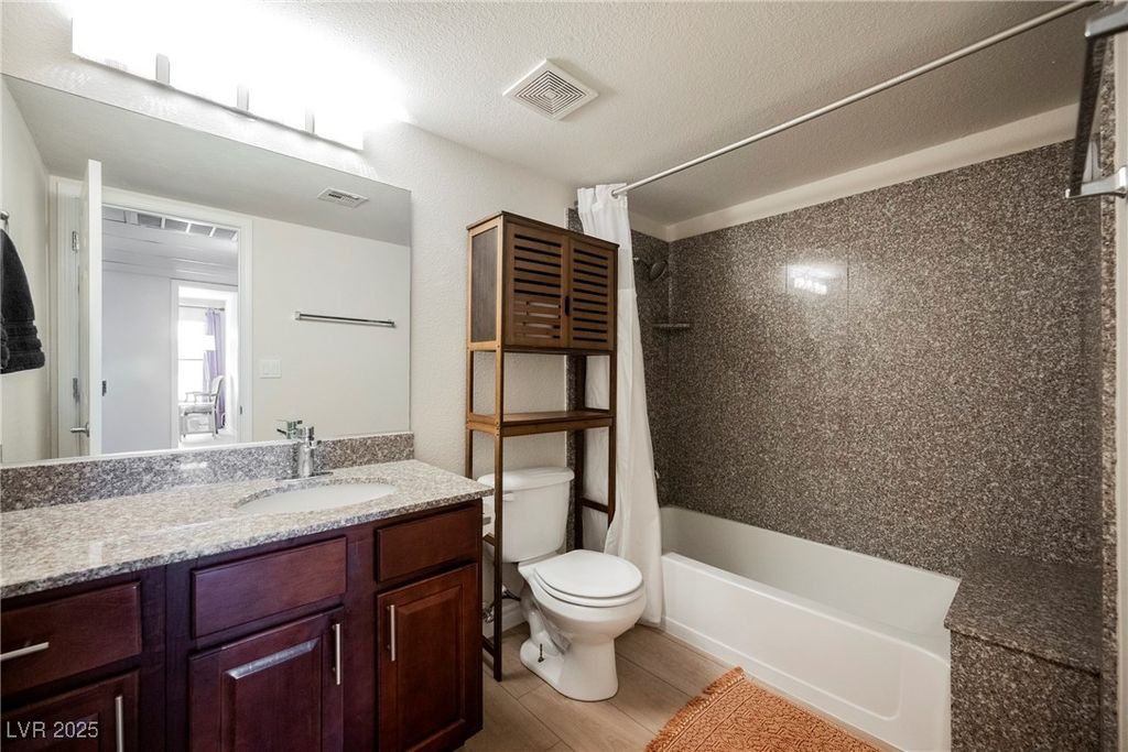 Image 27 of property listing at 2451 North Rainbow Boulevard 2026, Las Vegas, NV 89108