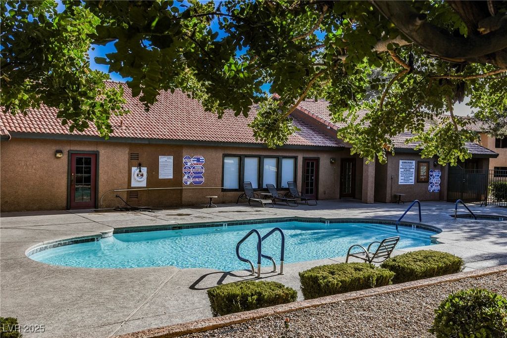 Image 43 of property listing at 2451 North Rainbow Boulevard 2026, Las Vegas, NV 89108