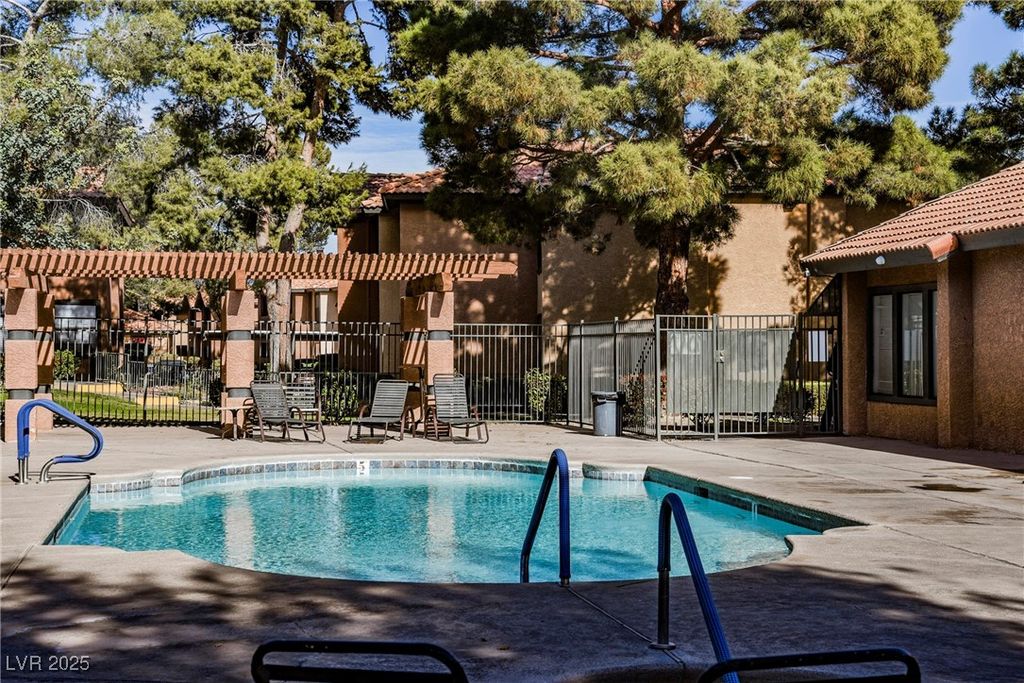 Image 45 of property listing at 2451 North Rainbow Boulevard 2026, Las Vegas, NV 89108