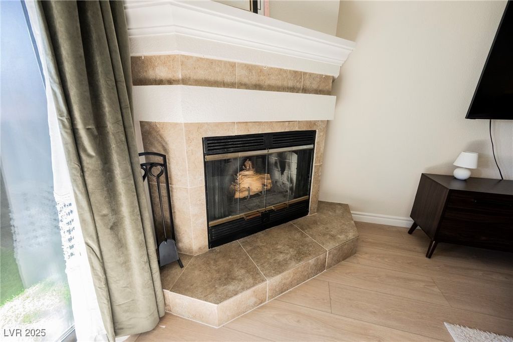 Image 6 of property listing at 2451 North Rainbow Boulevard 2026, Las Vegas, NV 89108