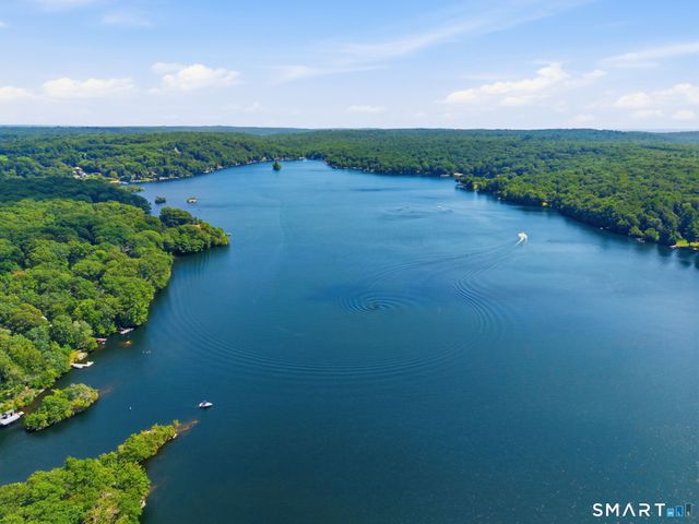 21 Hickory Lane, East Haddam, CT 06423