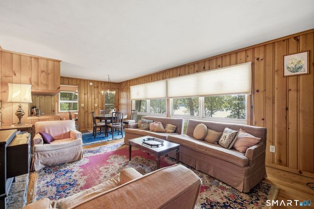 21 Hickory Lane, East Haddam, CT 06423