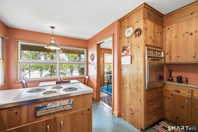 21 Hickory Lane, East Haddam, CT 06423