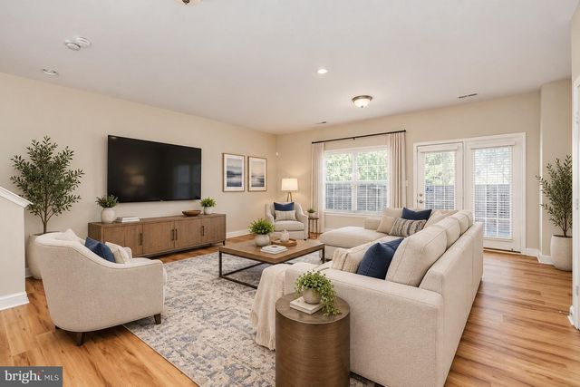 2520 BASIN VIEW LN, Woodbridge, VA 22191