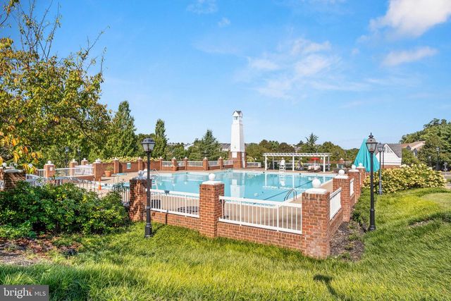 2520 BASIN VIEW LN, Woodbridge, VA 22191