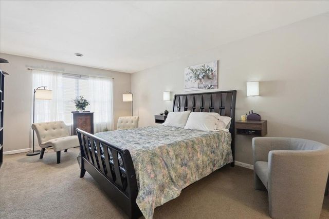 5206 Aspen Way, Madison, WI 53718