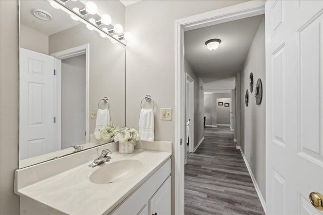 5206 Aspen Way, Madison, WI 53718