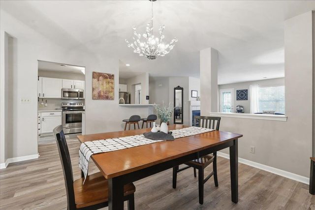 5206 Aspen Way, Madison, WI 53718