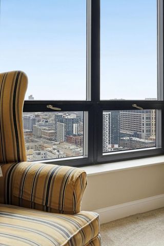 100 3rd Avenue S 2801, Minneapolis, MN 55401