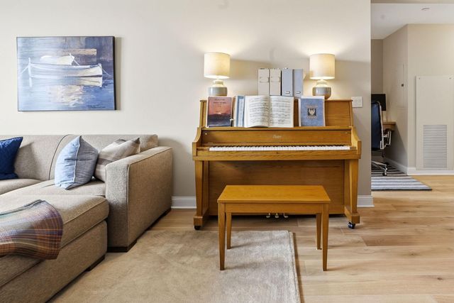 100 3rd Avenue S 2801, Minneapolis, MN 55401