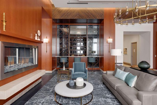 100 3rd Avenue S 2801, Minneapolis, MN 55401