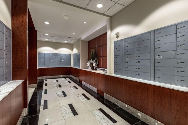 100 3rd Avenue S 2801, Minneapolis, MN 55401