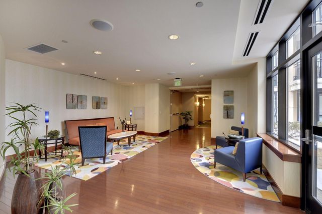 100 3rd Avenue S 2801, Minneapolis, MN 55401