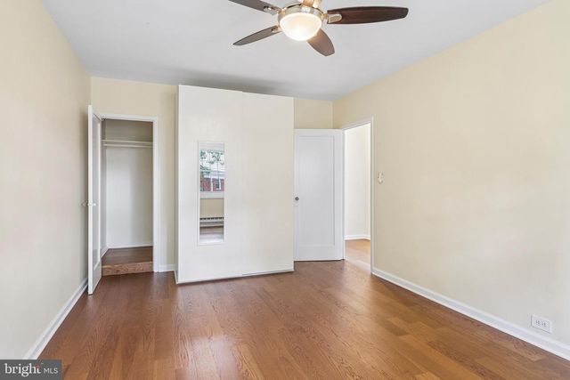 1622 RIPON PL, Alexandria, VA 22302
