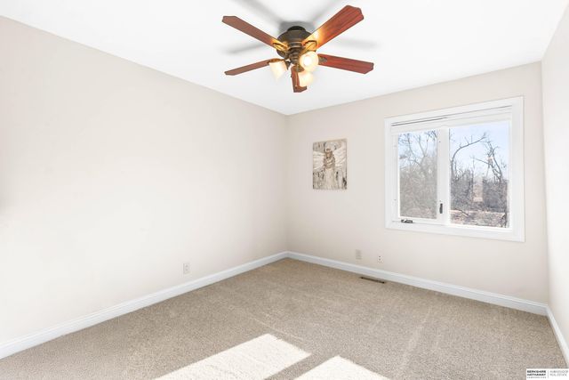 47 Ginger Woods Road, Valley, NE 68064