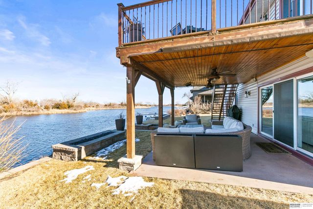 47 Ginger Woods Road, Valley, NE 68064