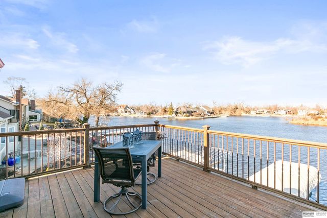 47 Ginger Woods Road, Valley, NE 68064