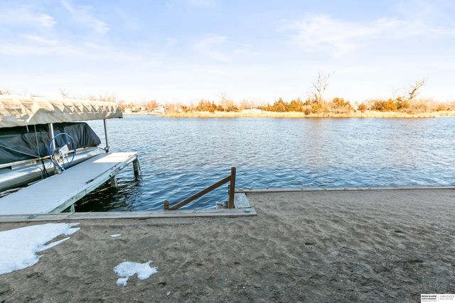 47 Ginger Woods Road, Valley, NE 68064