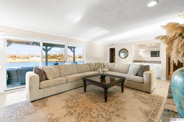 47 Ginger Woods Road, Valley, NE 68064