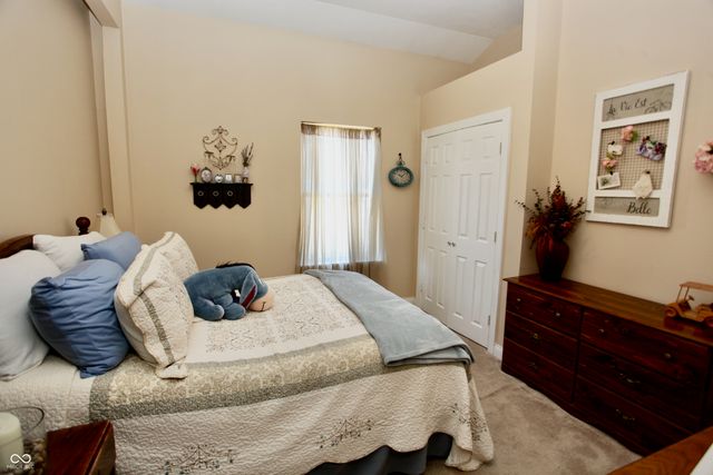 54 W High Street, Mooresville, IN 46158