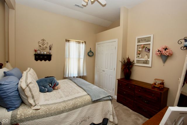 54 W High Street, Mooresville, IN 46158