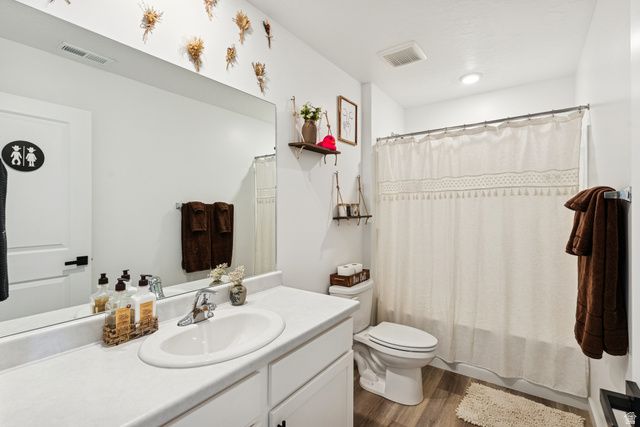 42 N WAYNE WAY, Grantsville, UT 84029