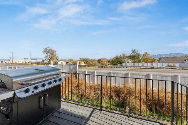 42 N WAYNE WAY, Grantsville, UT 84029