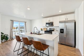 42 N WAYNE WAY, Grantsville, UT 84029