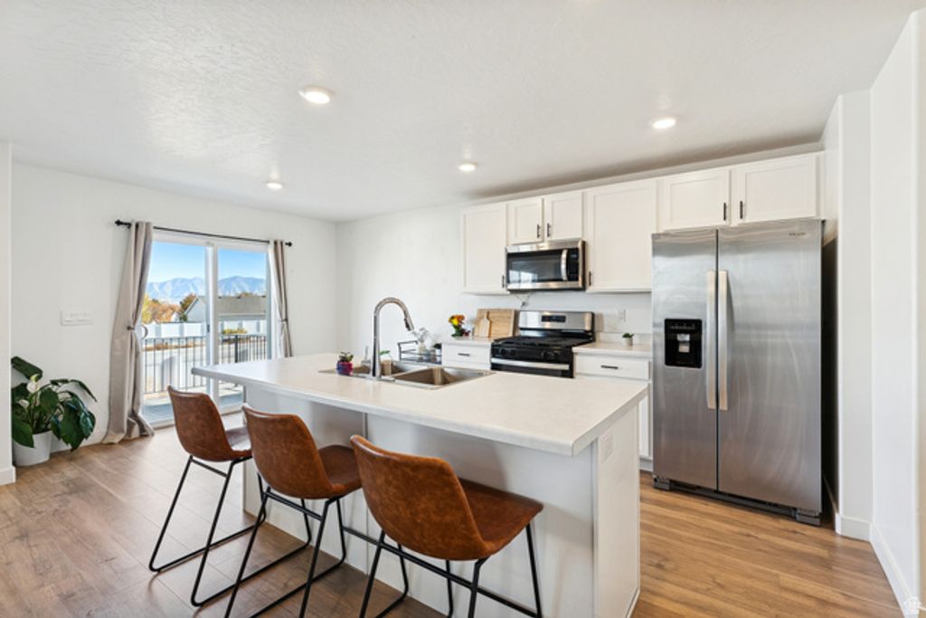 42 N WAYNE WAY, Grantsville, UT 84029