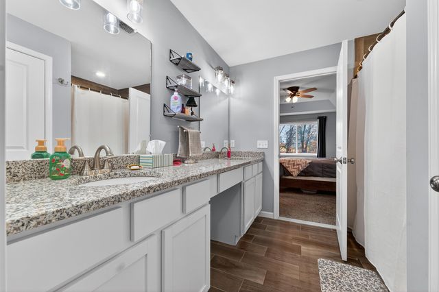 3802 Rolling Hills Drive, Holly Twp, MI 48442