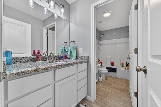 3802 Rolling Hills Drive, Holly Twp, MI 48442